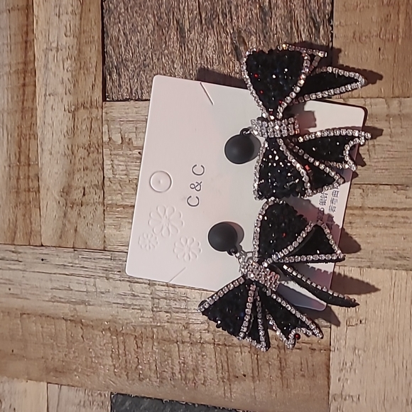 Black and White Bow Rhinestone Earrings - Picture 3 of 4